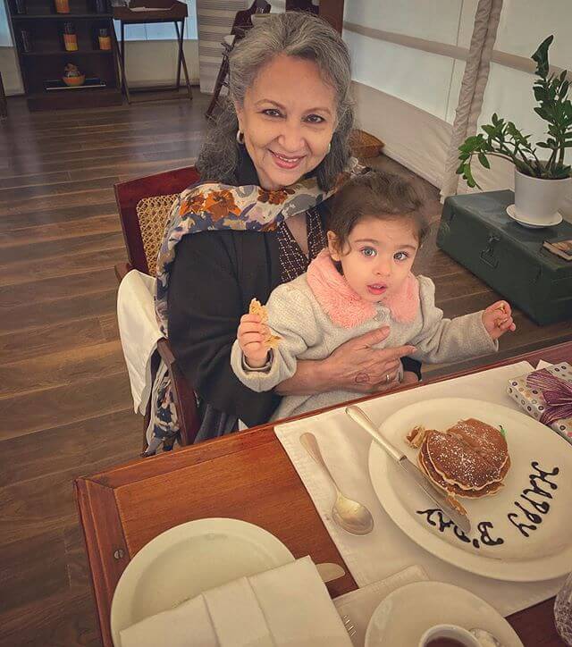 Sharmila with Soha's Daughter